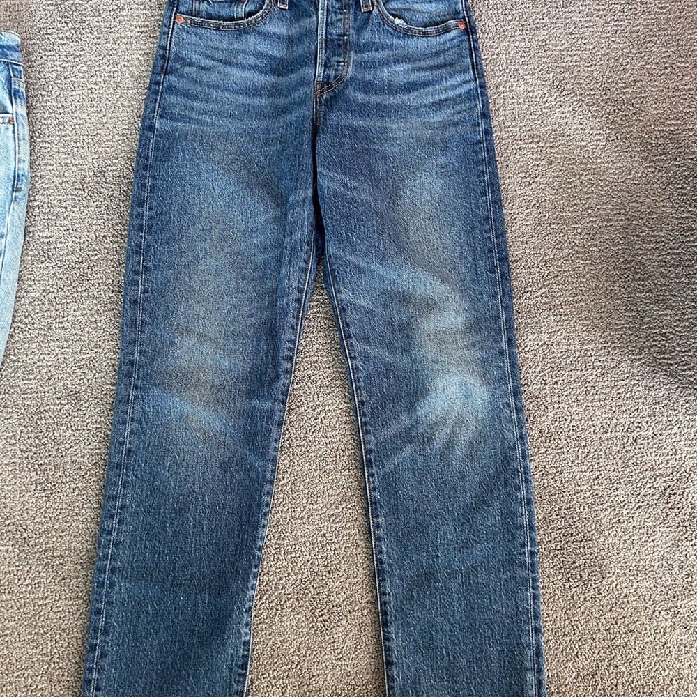 Levi’s wedgie straight denim - 26x26